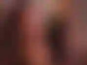 Estou entrando na internet para curtirmos juntos, vamos fazer chover, porque eu derramo... E você vai precisar de um guarda-chuva para entrar no show.