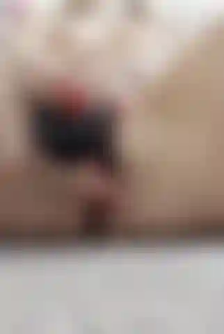 Mais um esguicho de vibrador... Ou dois ou três...