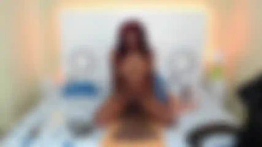 Você me faz gozar pulando no seu pau.