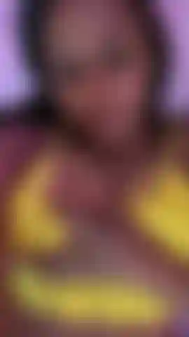 Sinta meu corpo cheio de prazer, e seu leite.