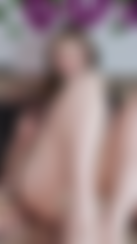 Surpresa, surpresa, gatinha.