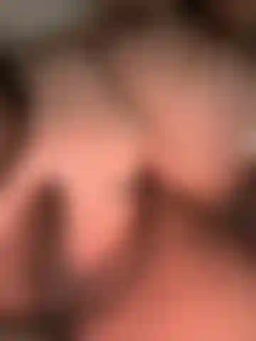 Part 2/2 cumming using only my fingers, rubbing my clit until the cum just drips out of me!!