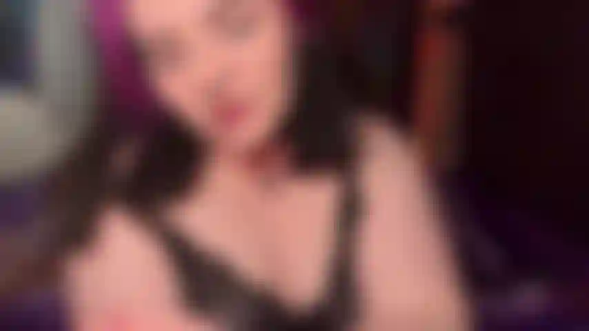 Adoração de bunda oleada e tremor.