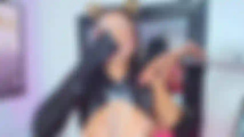 Muito esperma no meu rosto.