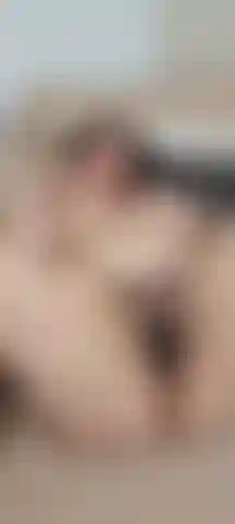 Provocando uma buceta sexy de rede.