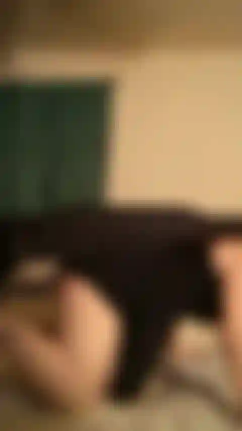 Posando minha bunda.