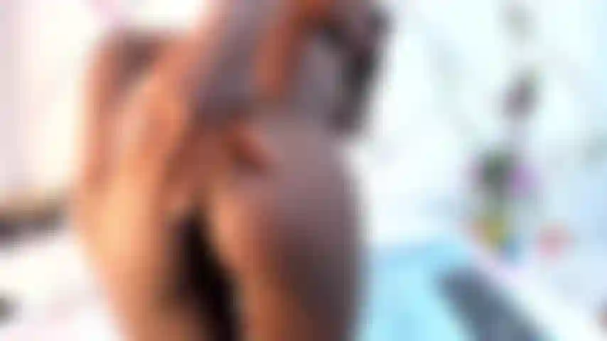 Um_pequeno_gape_+_masturbação_-_sm.