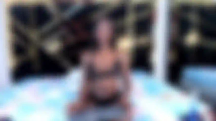 Striptease_+_Masturbating_-_SM