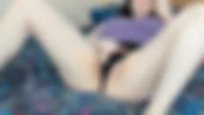 Orgasmo pulsante e jorrando de perto.