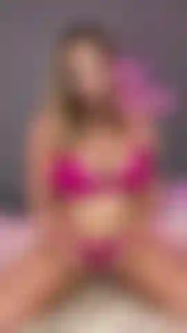 Joi com contagem regressiva sobre os seios.