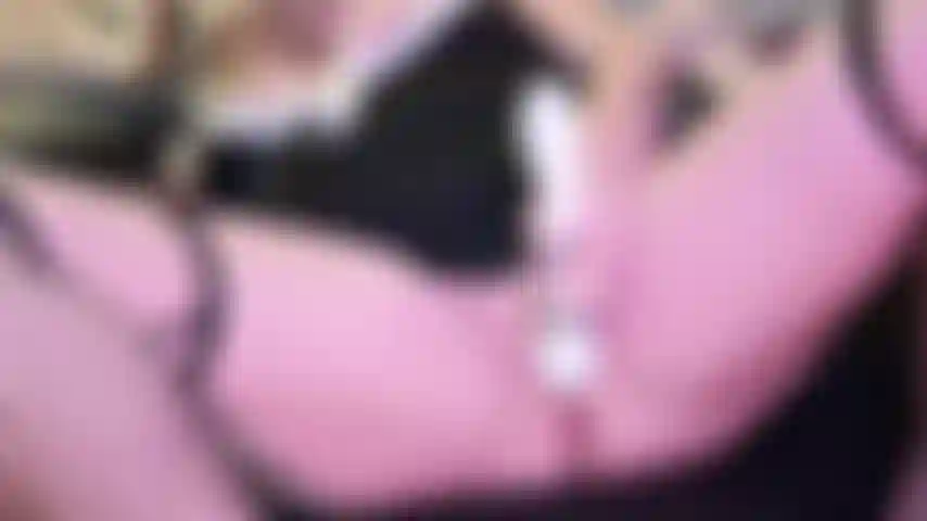 Observe-me usar minha varinha/vibrador e esguichar por 9 minutos.