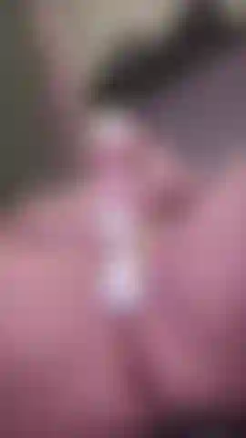 Observe-me usar minha varinha tão molhada.