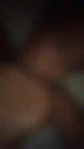 Come and suck on these tittes for me!