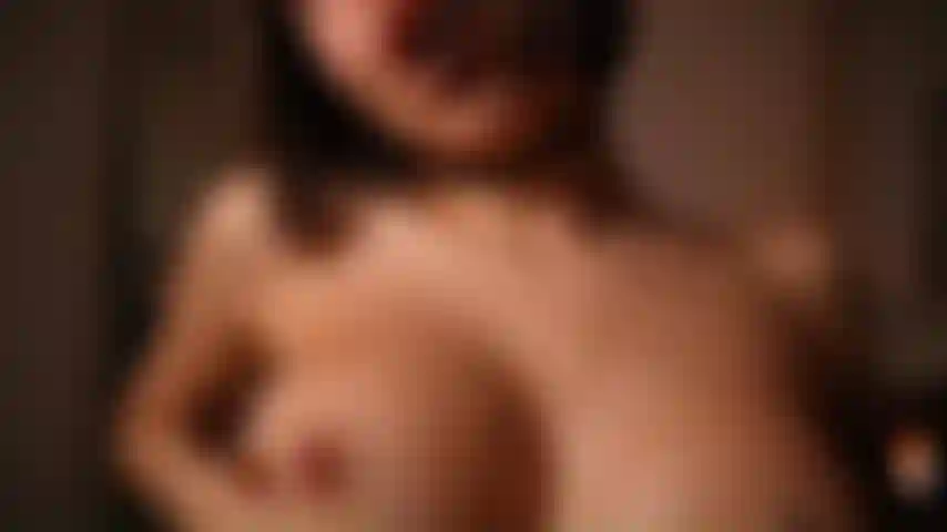 Exibição sexy dos seios.