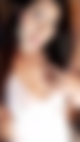 Show_new_lingerie.