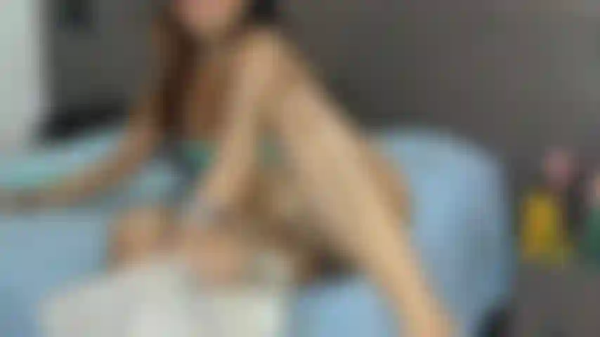 Olha meus buracos molhados.