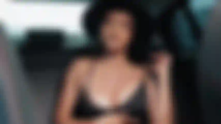 A melhor forma de se livrar da tentação é cair nela.