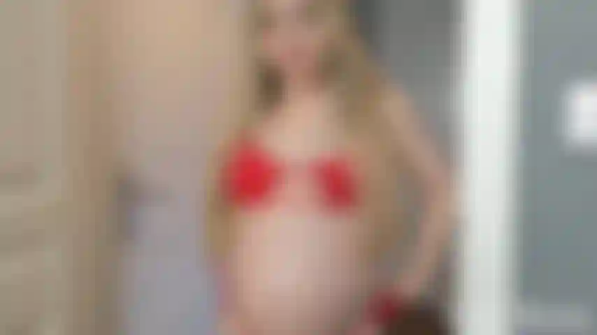 Ela não acredita que está grávida - 34 semanas de gravidez.