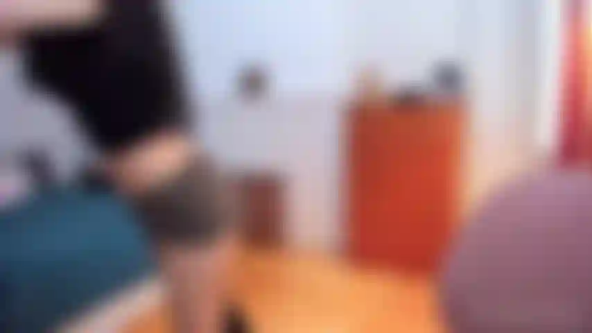 Spit fetiche boquete bruto nu e gemendo.