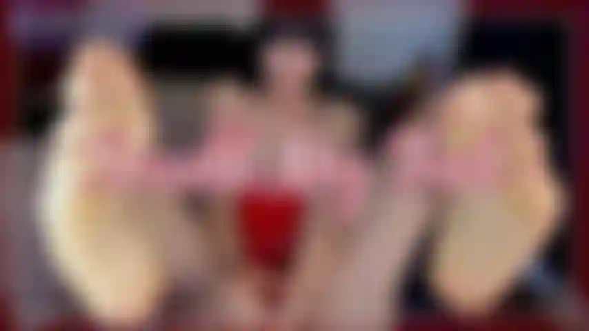'Smell My Feet' now available in my video store! 
#Topless #SmallTits #Lingerie #FeetWorship #Femdom #Toes #Barefoot 
*Only the preview is censored with blurry pixels, the full video is explicit.