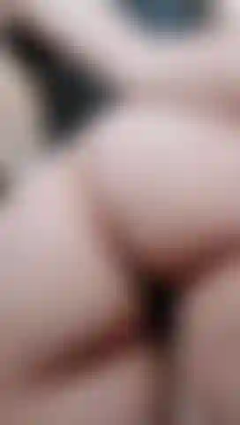 Dupla penetração e palmada.