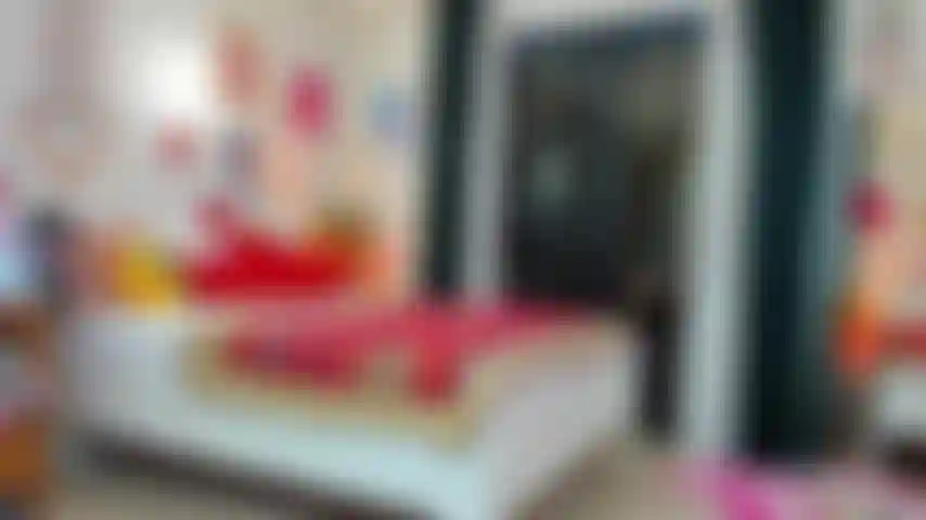 A sacanagem vai seduzir e foder seu pau enquanto estivermos em uma boate! Look brilhoso e salto alto stripper são minha combinação perfeita! ( Devido aos direitos autorais, meu som foi excluído t_t).