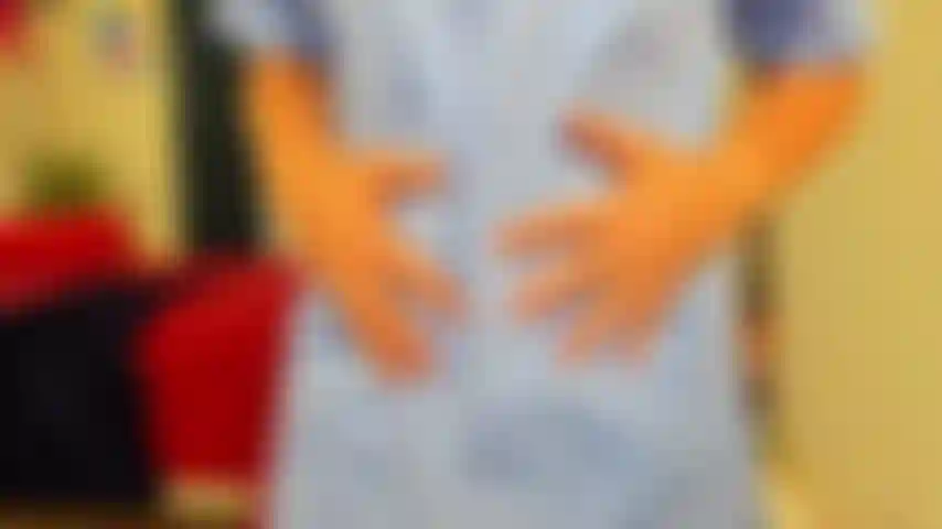 Estou te levando para um encontro romântico em cada centímetro do meu corpo! Troco de roupa, me masturbo e incentivo você a gozar para mim!