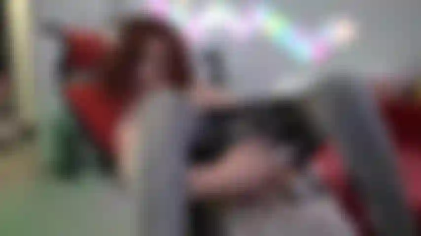 Um dos meus melhores esguichos e show anal! Prepare-se para mim porque depois que eu esguichar no seu pau, minha bunda vai querer seu pau o mais fundo que puder. Experiência gold show - tremendo, gemendo, jogando bunda, melhor.