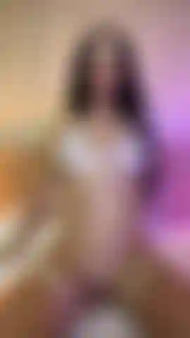 Esfregue sua pica na minha boceta.