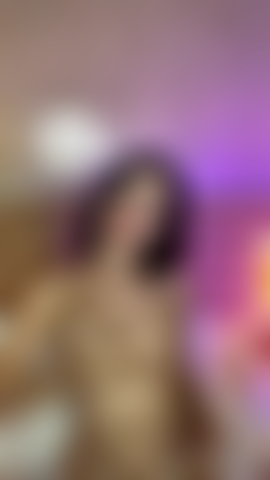 Corações pequenos, mamilos adoráveis.