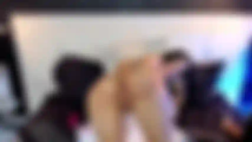 Abro a bunda para você.