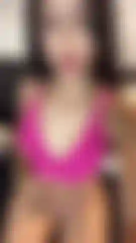 Meu corpo sexy está disponível para você.