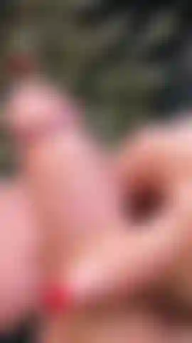 Meu doce pau duro / meu doce pau gostoso e duro.