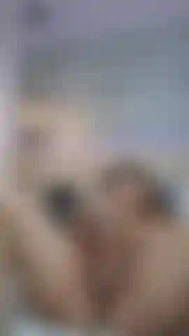 Foda minha bunda com força.