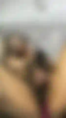 Ele quer que você me cubra toda com seu leite.