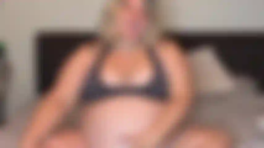 Cucked by pregnant wife