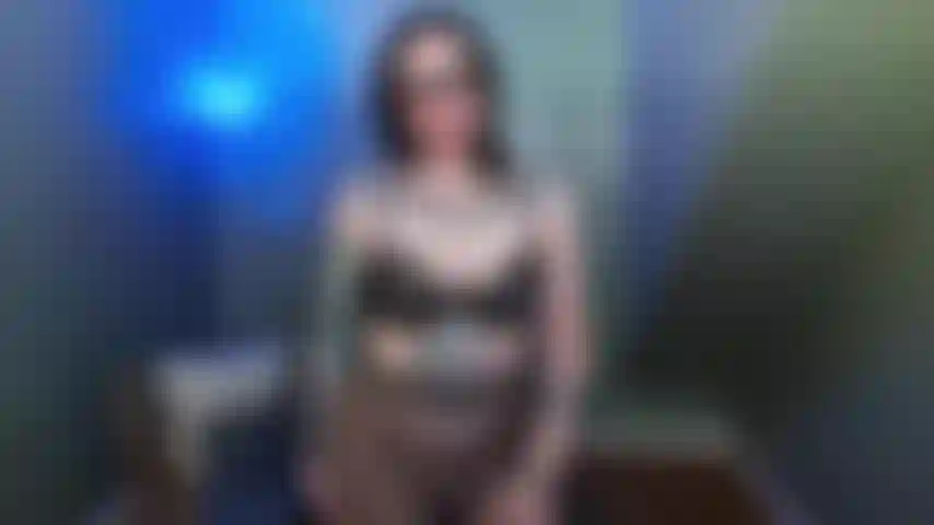 Espero que ela te pegue.