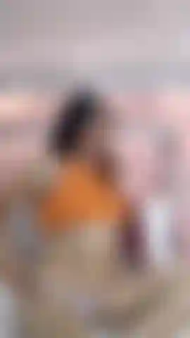 I show my sexy body and my big tits