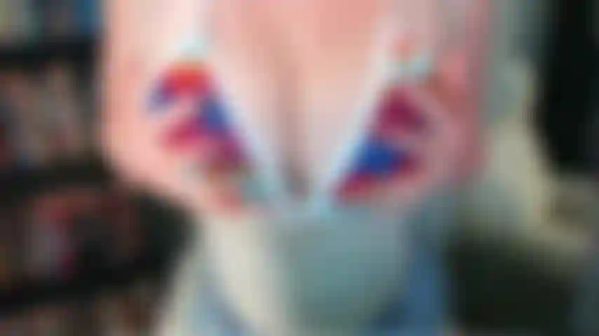 Adoro pés em topless joi.