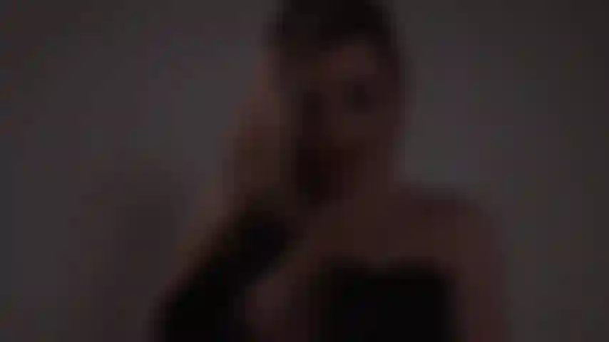 Gostosa pra caralho!!