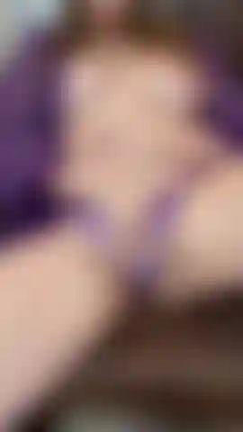 Pussy so wet it leaked through my panties 💦