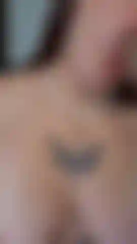 Chupando e fodendo minha bunda.