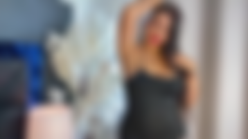 Sou uma milf gostosa.