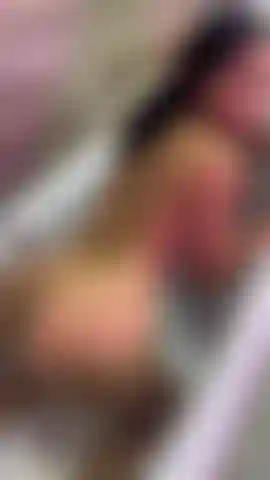 I love feeling the milk fall on my buttocks