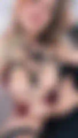 Show 100% explcito. Solo para mayores de 18 y mentes abiertas. / 100% explicit show. Only for over 18s and open minds.