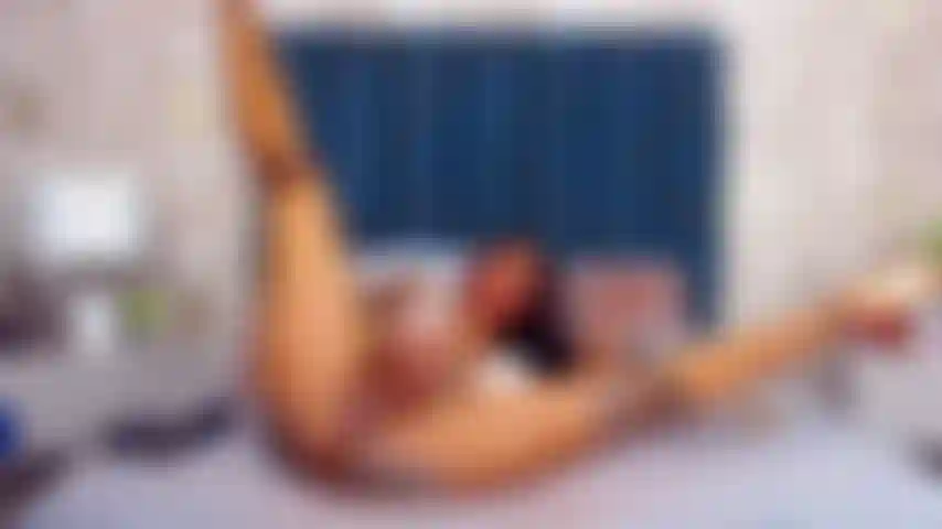 Brincando com um pau grande.