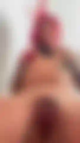 Minha buceta fica no seu rosto.