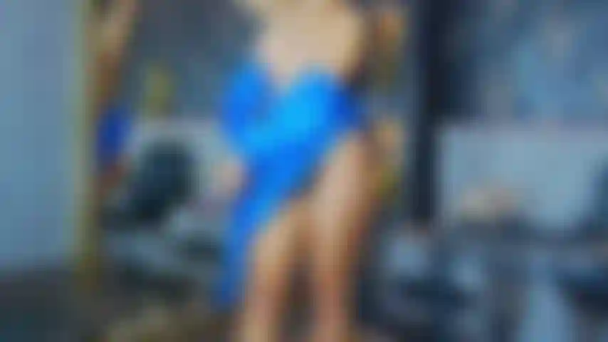 Secretária de foda de calcinha.