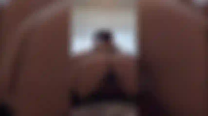 Bunda sexy e saltitante.