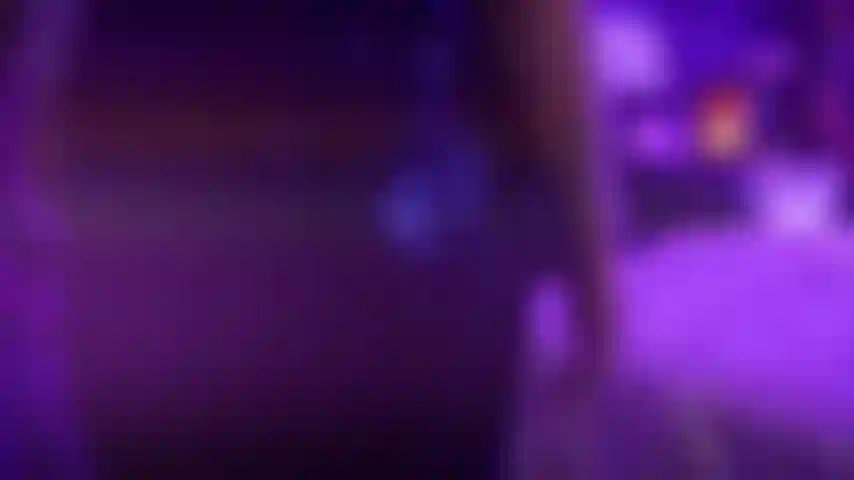 Adoro ouvir um homem gritar meu nome.